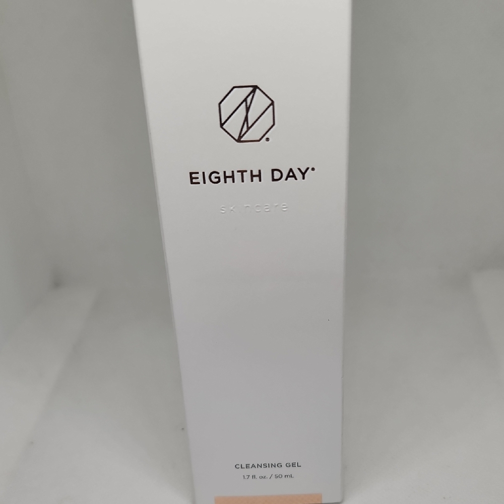 Skincare Cleansing Gel - White